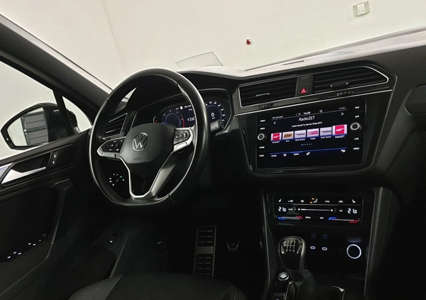 Volkswagen Tiguan cena 124999 przebieg: 108000, rok produkcji 2022 z Gdańsk małe 781
